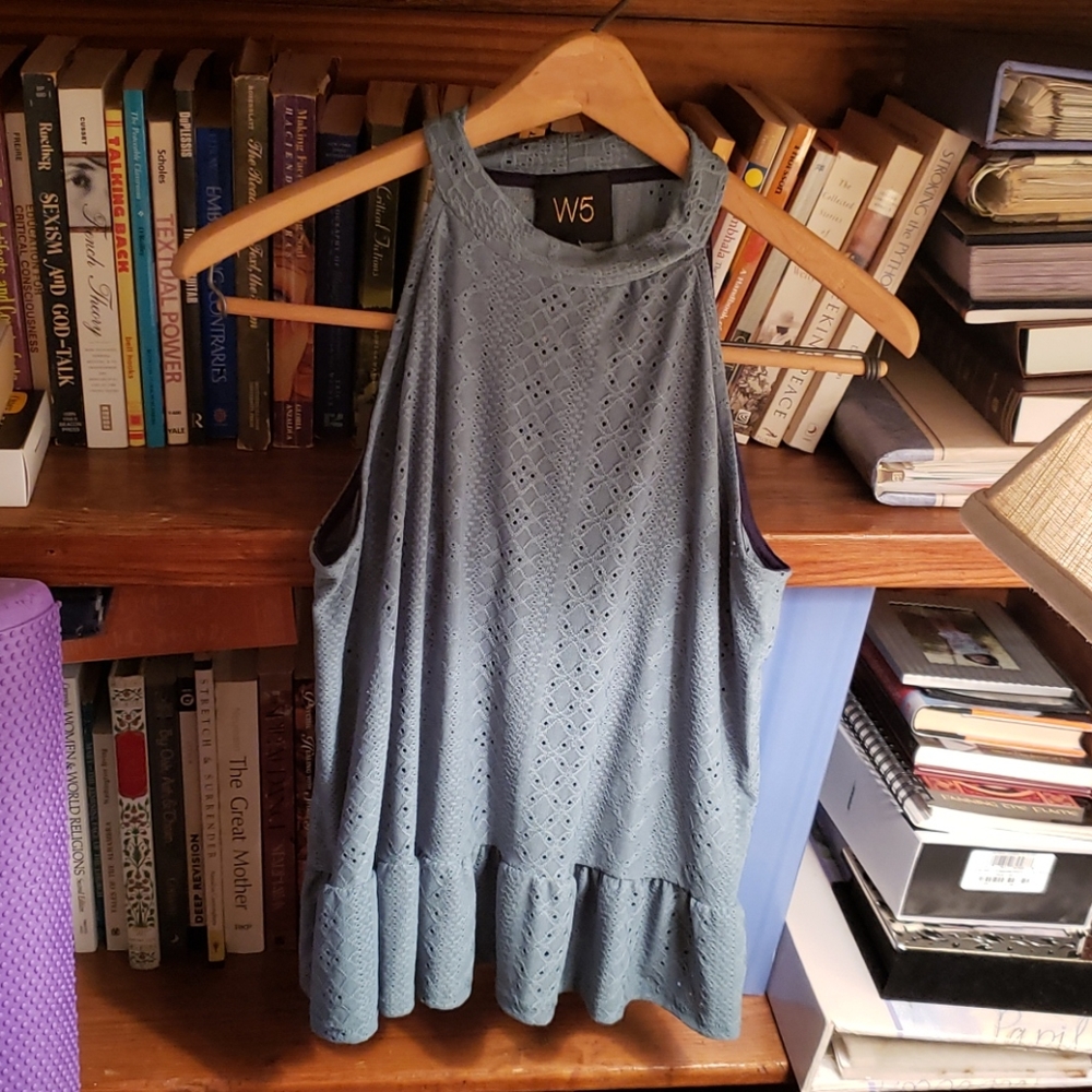 Women's blue cropped embroidered tank top